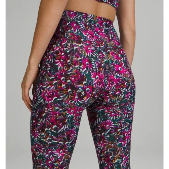 Lululemon Womens Base Pace HR Leggings 28" Size 2 Floral Pilates Workout Run NEW - Picture 9 of 10